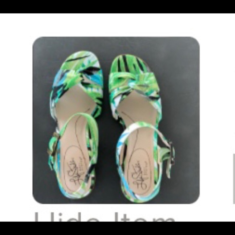 Sandals: Life Stride Women’s 7.5